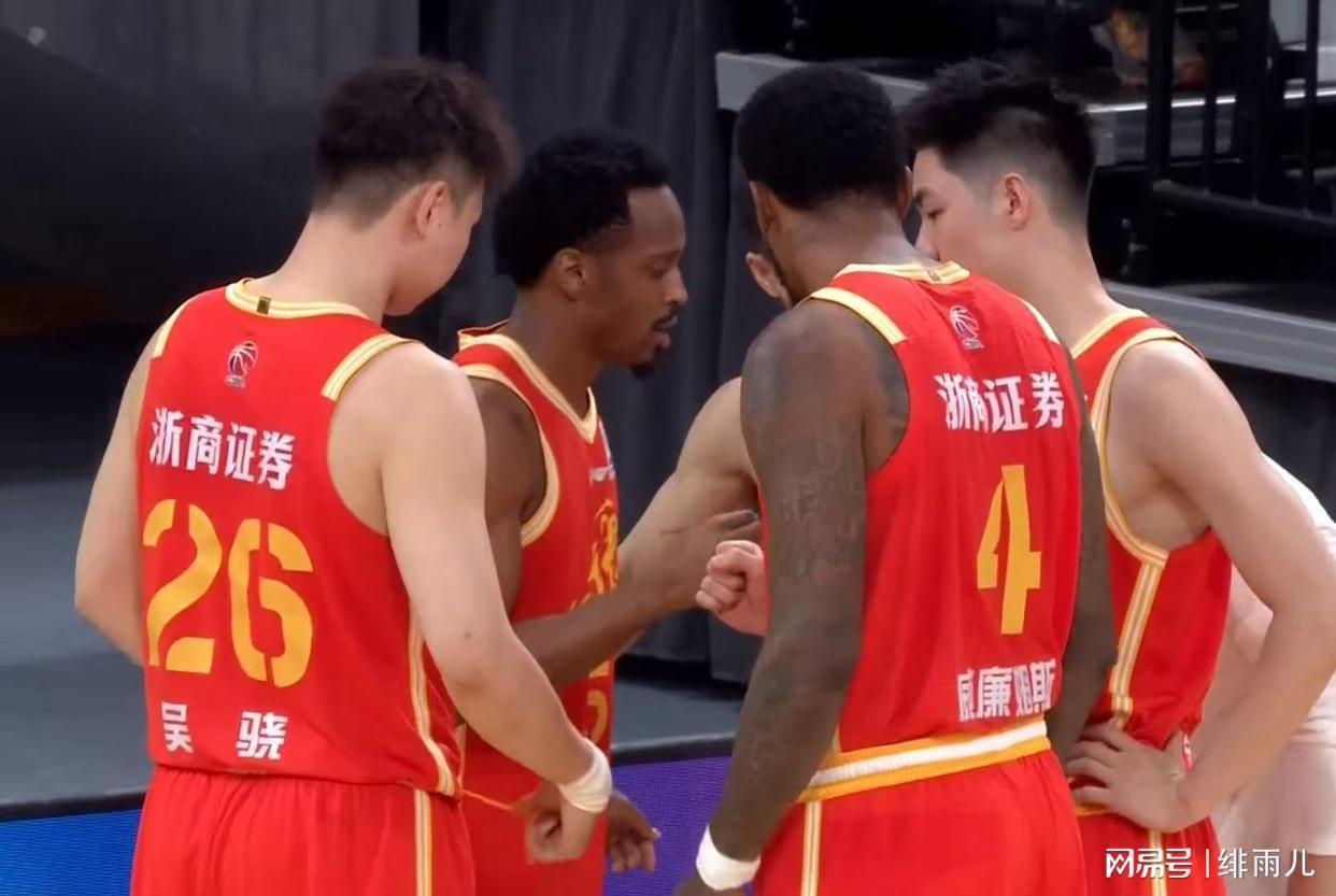 云开体育-逼走布朗？广厦男篮被曝欲扶正孙铭徽，广东队迎来挖角机会！